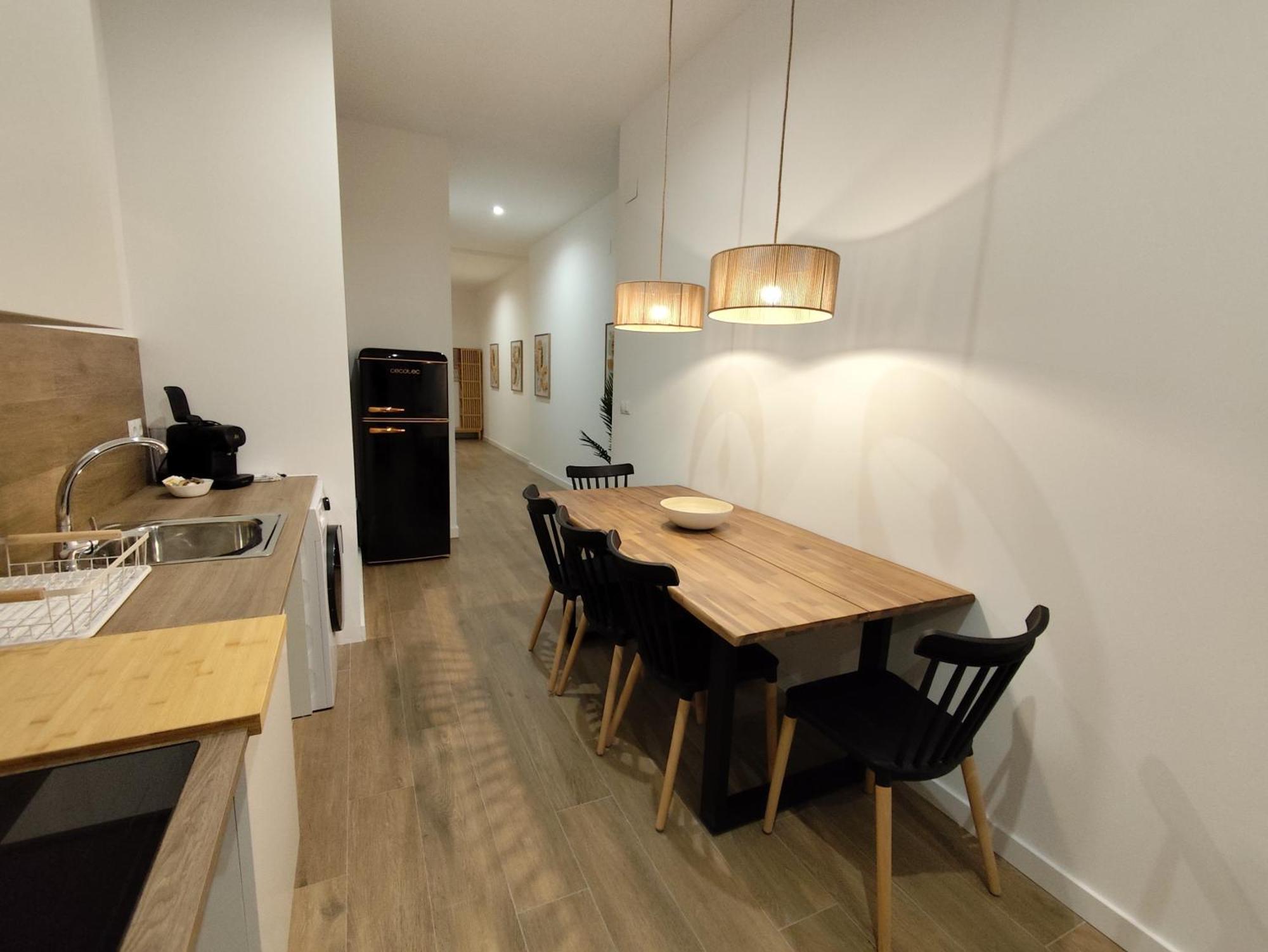 Travel Habitat Mediterranean Suites Valencia Bagian luar foto